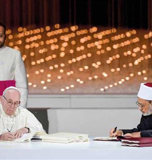 De ondertekening van het Abu Dhabi-document door de paus en Ahmad Al-Tayyeb, de groot-imam van Al Azhar (4 februari 2019)