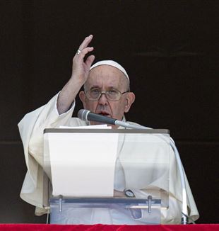 Paus Franciscus bij het Angelus (©Ansa)