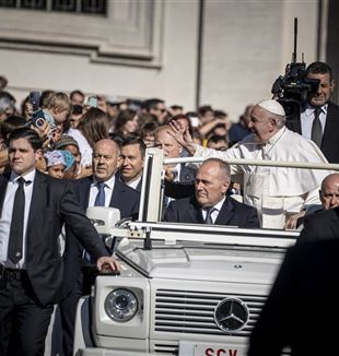 Paus Franciscus tijdens de audiëntie op 15 oktober 2022 (foto: Roberto Masi/Fraterniteit van CL)