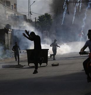 Gevechten tussen Palestijnen en Israëli's in Nablus, Westelijke Jordaanoever (Ansa/Alaa Badarneh)
