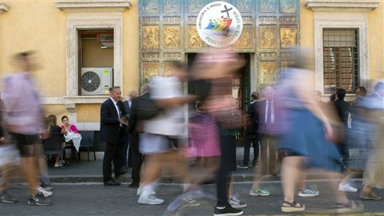 Het informatiepunt aan de Via della Conciliazione voor pelgrims voor het Jubileumjaar 2025 (© Alessia Giuliani/Catholic Press Photo)