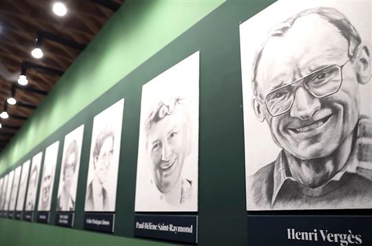 De tentoonstelling over de martelaren van Algerije op de Rimini Meeting