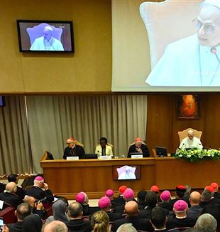 De presentatie van de encycliek 'Magnifica humanitas' van paus Leo XIV, maandag 25 mei j.l., in de Synodehal van het Vaticaan (© Vatican News/Catholic Press Photo)