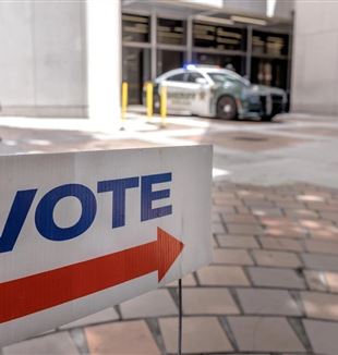 De Verenigde Staten stevenen af op de tussentijdse verkiezingen op 3 november (© Ansa/Epa/Cristobal Herrera-Ulashkevich)